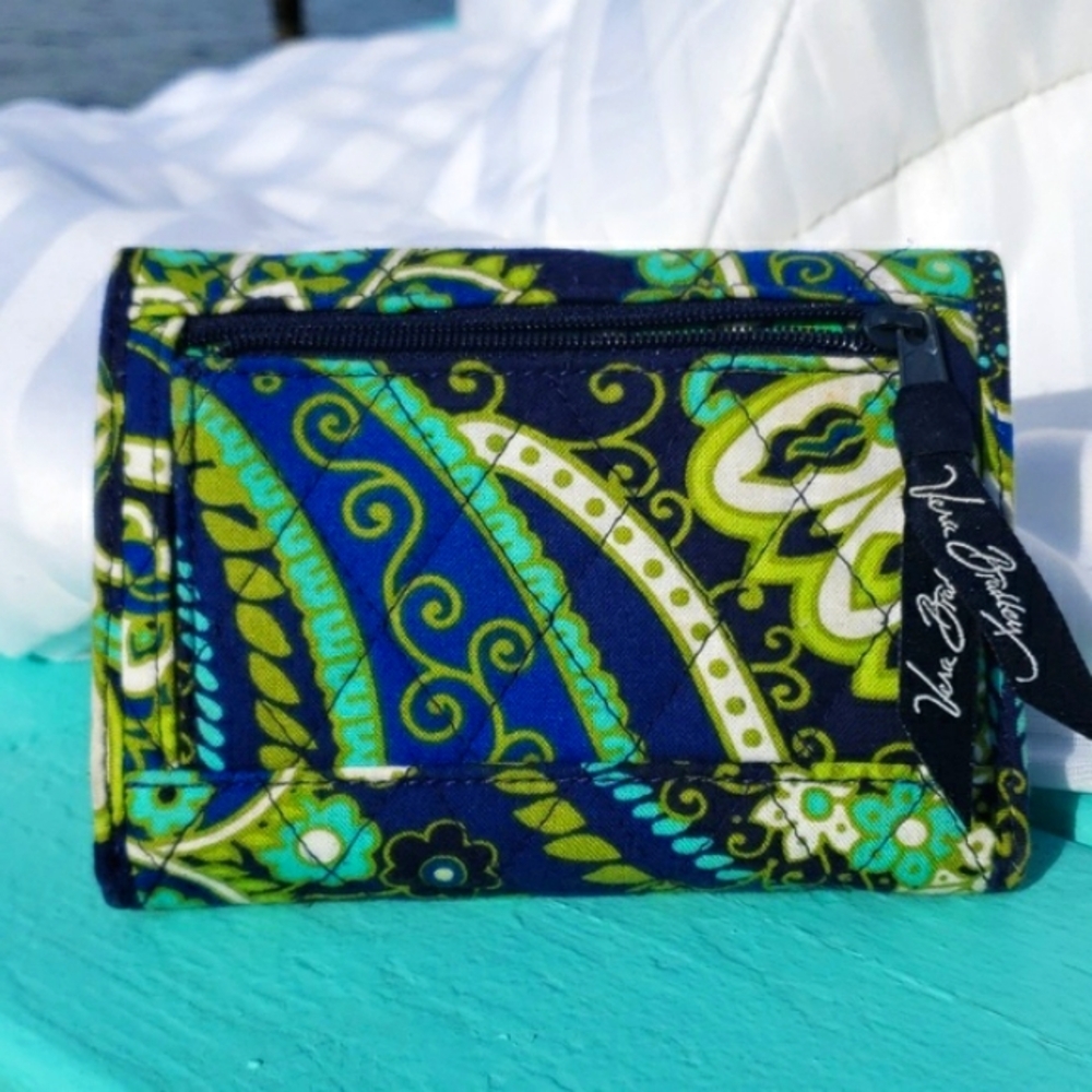 Vera Bradley Rhythm & Blues Pattern Trifold Wallet Blue & Green  Retired Pattern - Picture 8 of 16
